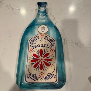 Outdoor Collection 100% Melamine Tequila Bottle Serving Tray